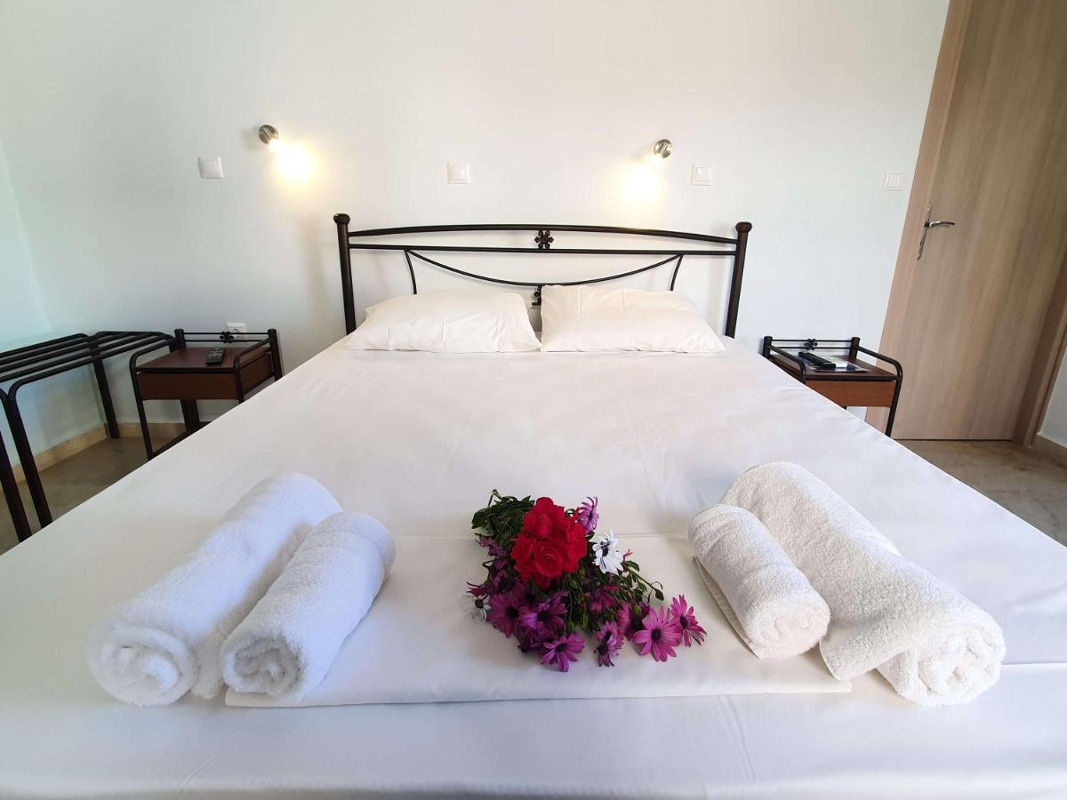 Tasos Rooms Stoúpa Eksteriør billede